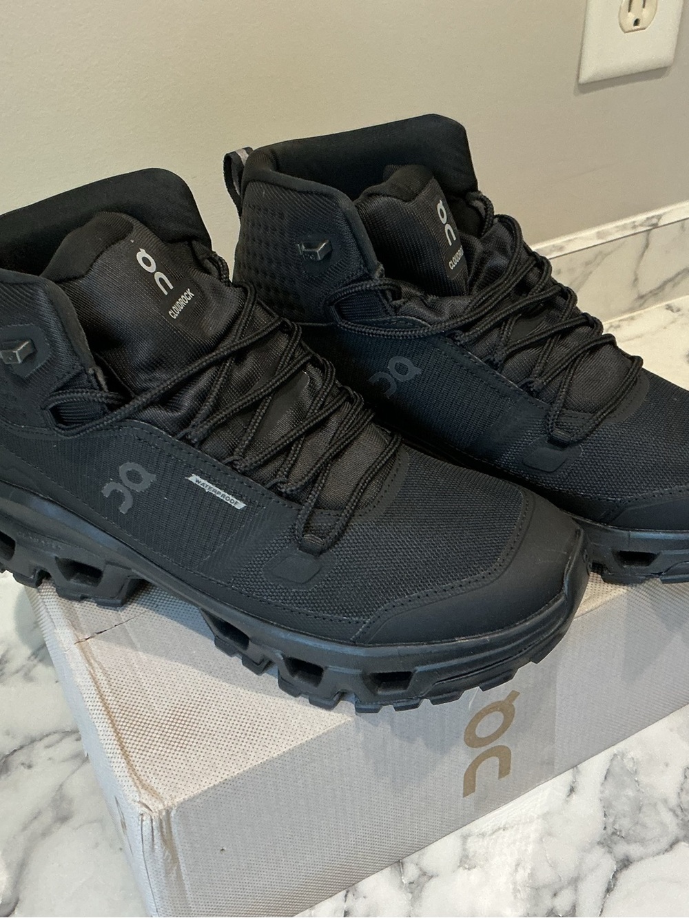 On Running Men's All-Black Athletic Shoes